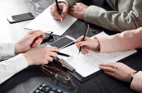 Choosing a Corporate Structure That Matches Business Objectives